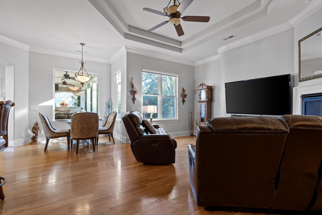 Chattanooga, Tennessee, 37419, United States, 3 Bedrooms Bedrooms, ,3 BathroomsBathrooms,Residential,Forsale,1995328