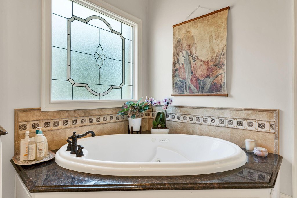 Cleveland, Tennessee, 37312, United States, 5 Bedrooms Bedrooms, ,3.5 BathroomsBathrooms,Residential,Forsale,2004697