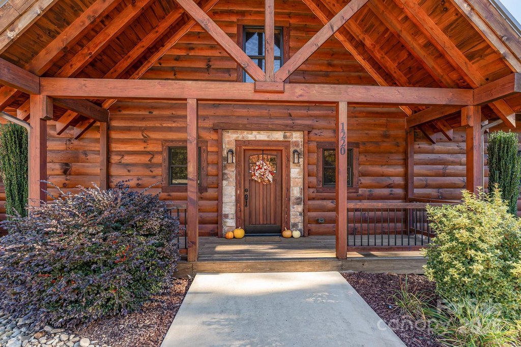 Denton, North Carolina, 27239, United States, 3 Bedrooms Bedrooms, ,3.5 BathroomsBathrooms,Residential,Forsale,1953174