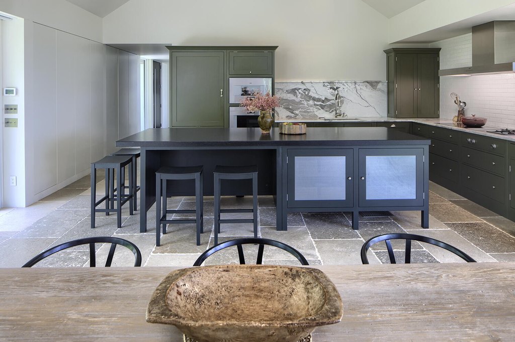 York, Maine, 03909, United States, 4 Bedrooms Bedrooms, ,3 BathroomsBathrooms,Residential,Forsale,1933927