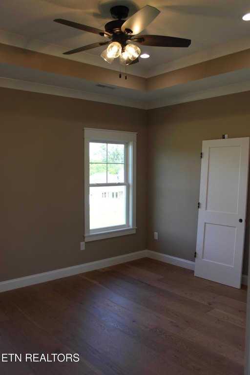 Madisonville, Tennessee, 37354, United States, 3 Bedrooms Bedrooms, ,3 BathroomsBathrooms,Residential,Forsale,1893807