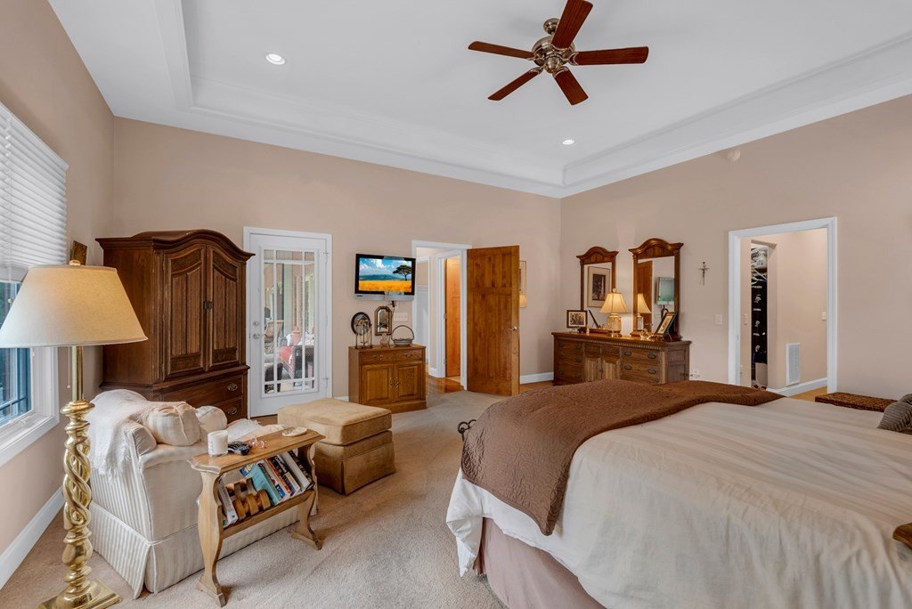 SPARTA, Tennessee, 38583, United States, 3 Bedrooms Bedrooms, ,3.5 BathroomsBathrooms,Residential,Forsale,1929832