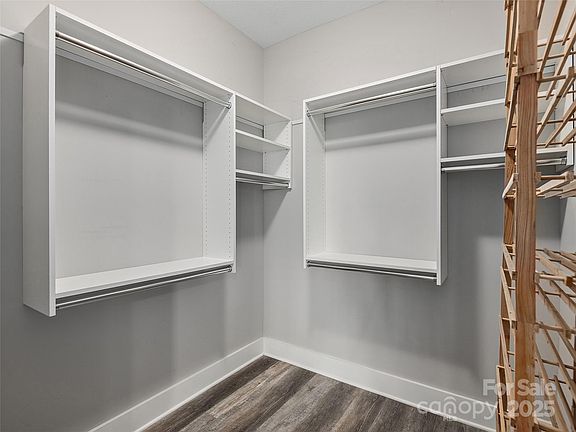 Arden, North Carolina, 28704, United States, 3 Bedrooms Bedrooms, ,3 BathroomsBathrooms,Residential,Forsale,1986019