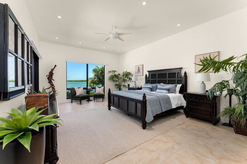 Shark Key, Florida, 33040, United States, 3 Bedrooms Bedrooms, ,3.5 BathroomsBathrooms,Residential,Forsale,2011114