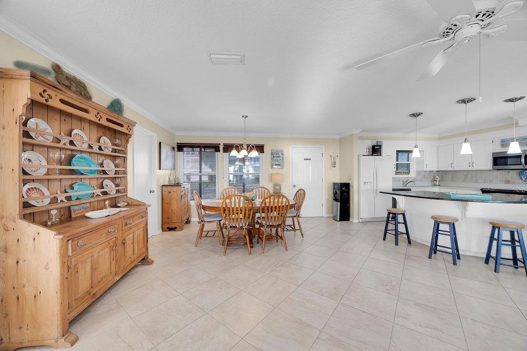 Fernandina Beach, Florida, 32034, United States, 3 Bedrooms Bedrooms, ,2 BathroomsBathrooms,Residential,Forsale,2001135