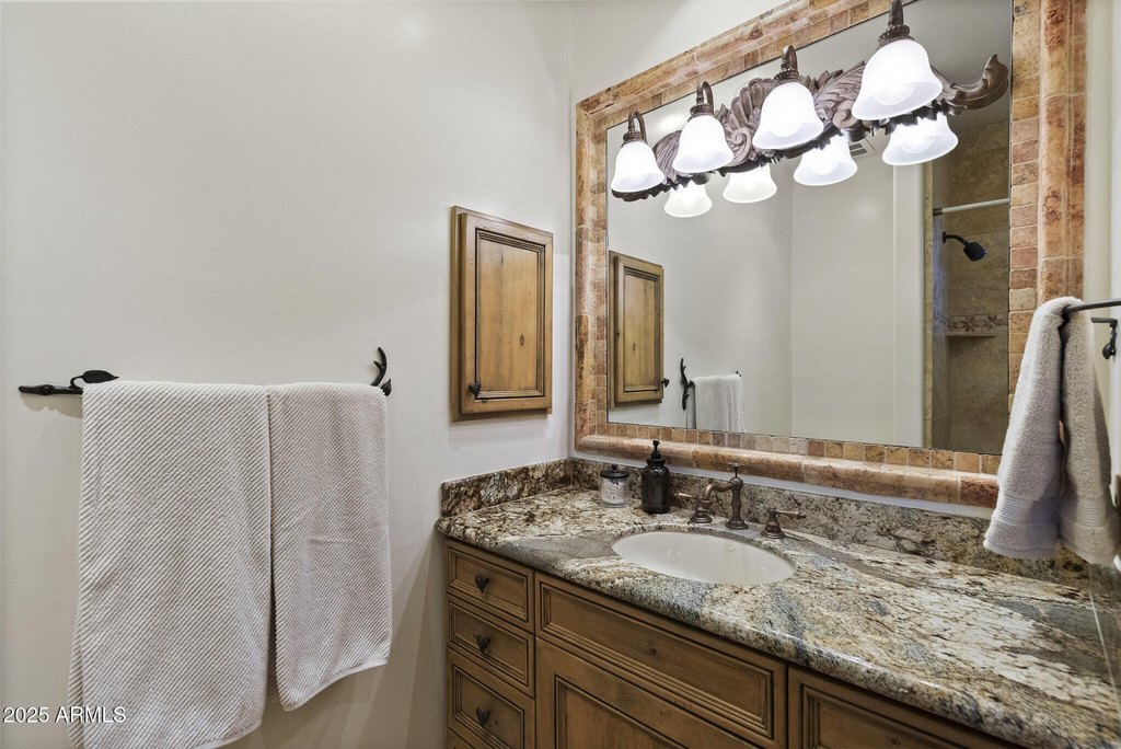 Scottsdale, Arizona, 85260, United States, 6 Bedrooms Bedrooms, ,6.5 BathroomsBathrooms,Residential,Forsale,2014277