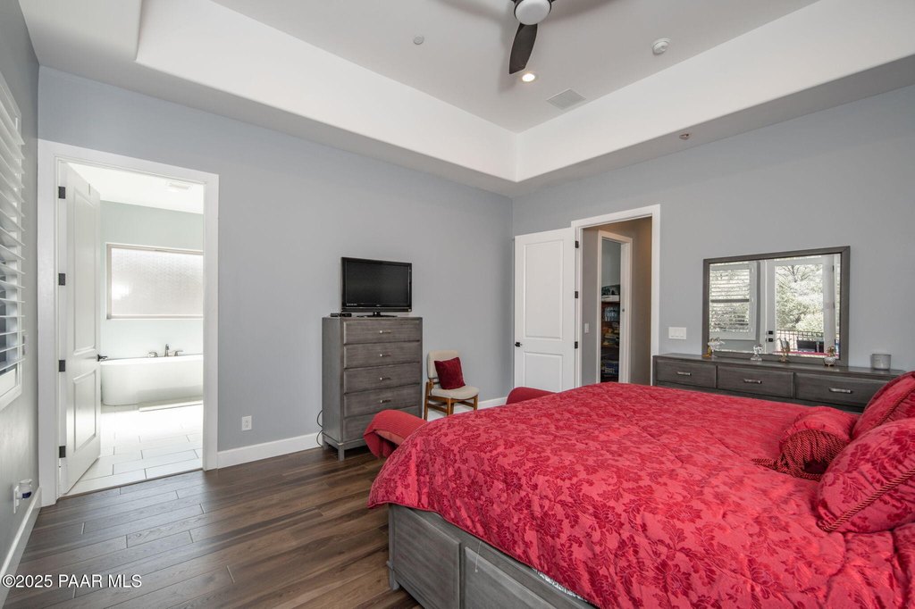 Prescott, Arizona, 86301, United States, 3 Bedrooms Bedrooms, ,3.5 BathroomsBathrooms,Residential,Forsale,1994052