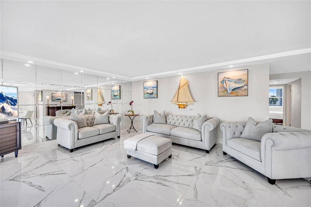 Fort Lauderdale, Florida, 33304, United States, 2 Bedrooms Bedrooms, ,2 BathroomsBathrooms,Residential,Forsale,2004490