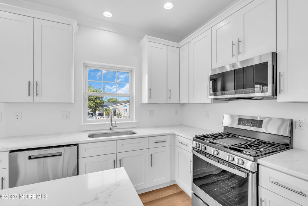 Waretown, New Jersey, 08758, United States, 4 Bedrooms Bedrooms, ,2.5 BathroomsBathrooms,Residential,Forsale,1964524