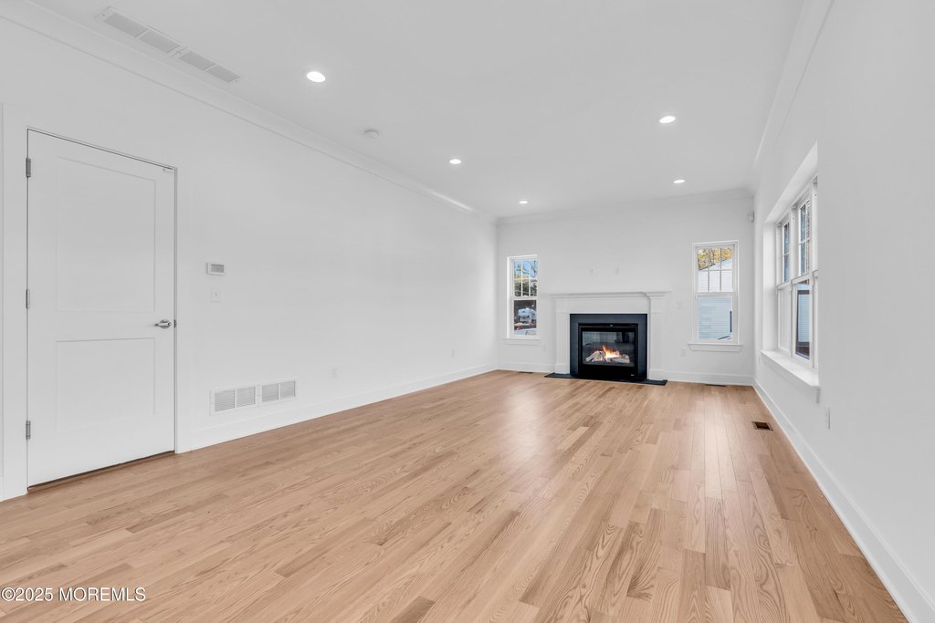 Waretown, New Jersey, 08758, United States, 4 Bedrooms Bedrooms, ,2.5 BathroomsBathrooms,Residential,Forsale,1964524