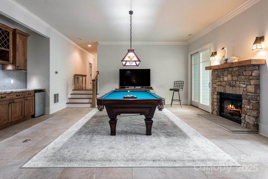 Flat Rock, North Carolina, 28731, United States, 3 Bedrooms Bedrooms, ,3.5 BathroomsBathrooms,Residential,Forsale,1985992