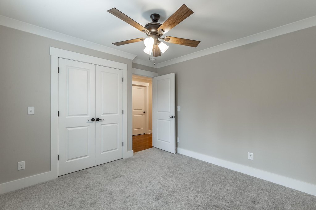 Harrison, Tennessee, 37341, United States, 3 Bedrooms Bedrooms, ,2.5 BathroomsBathrooms,Residential,Forsale,1995326