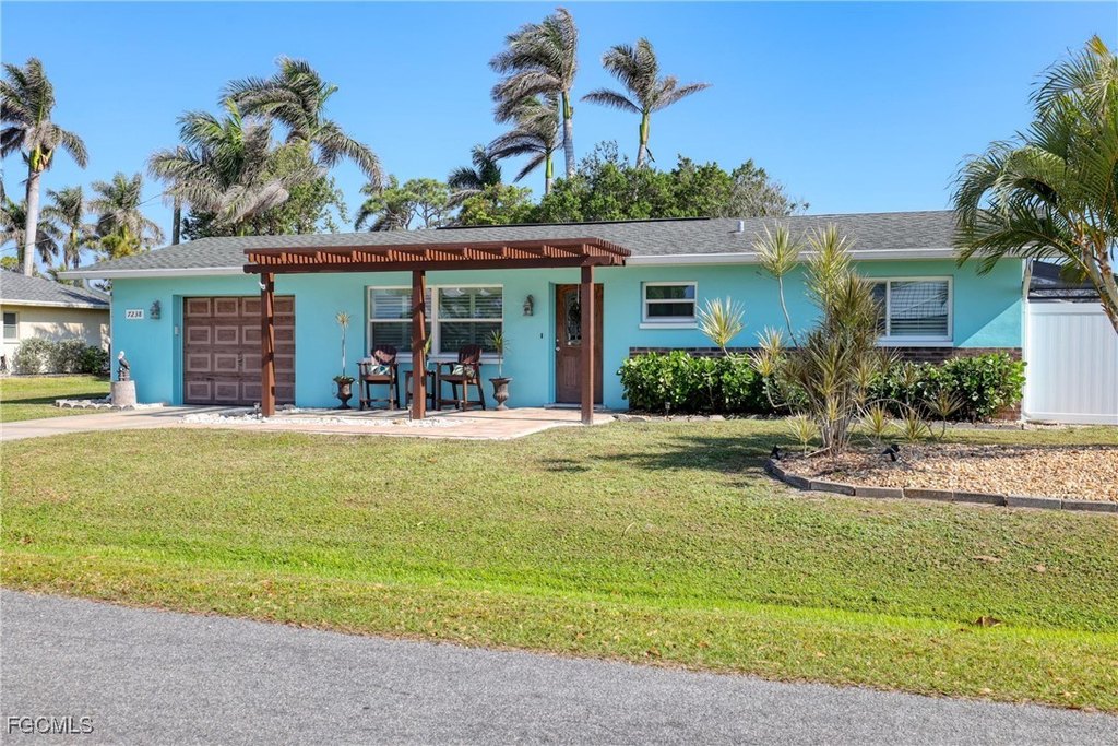 Fort Myers, Florida, 33908, United States, 2 Bedrooms Bedrooms, ,1.5 BathroomsBathrooms,Residential,Forsale,1998627