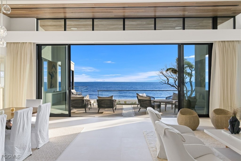 Sanibel, Florida, 33957, United States, 4 Bedrooms Bedrooms, ,4.5 BathroomsBathrooms,Residential,Forsale,1998646