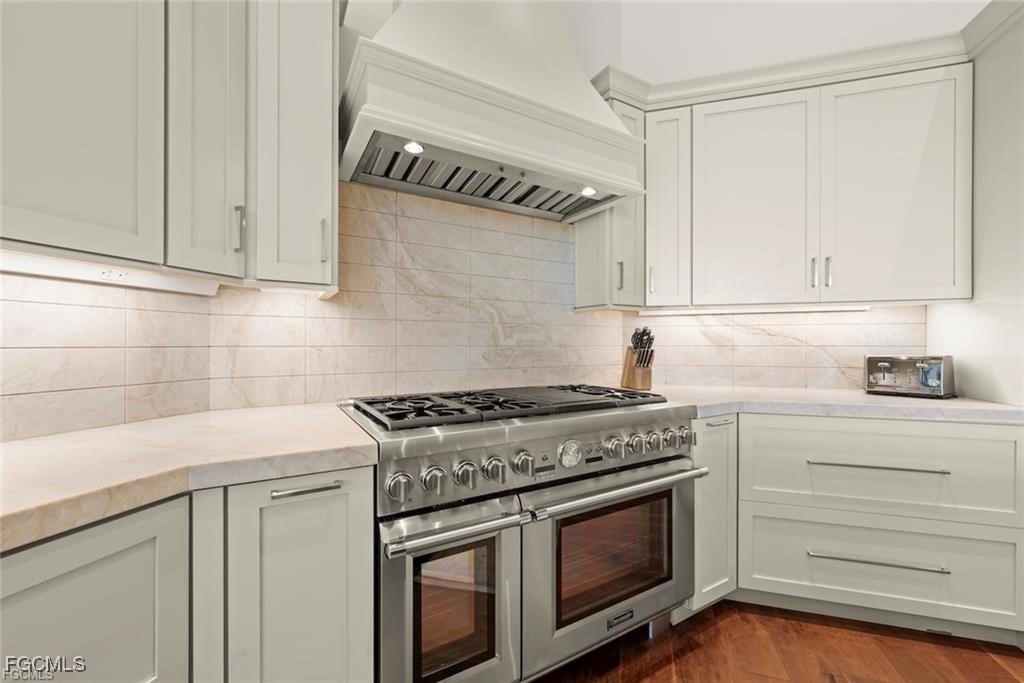 Sanibel, Florida, 33957, United States, 3 Bedrooms Bedrooms, ,4 BathroomsBathrooms,Residential,Forsale,1998634