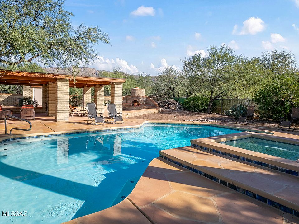 Tucson, Arizona, 85749, United States, 4 Bedrooms Bedrooms, ,4 BathroomsBathrooms,Residential,Forsale,1990110