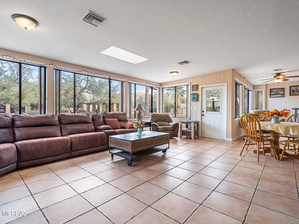 Tucson, Arizona, 85749, United States, 4 Bedrooms Bedrooms, ,4 BathroomsBathrooms,Residential,Forsale,1990110