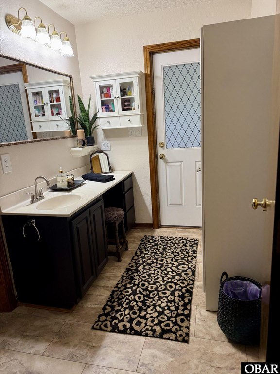 Kitty Hawk, North Carolina, 27949, United States, 4 Bedrooms Bedrooms, ,4.5 BathroomsBathrooms,Residential,Forsale,1951913