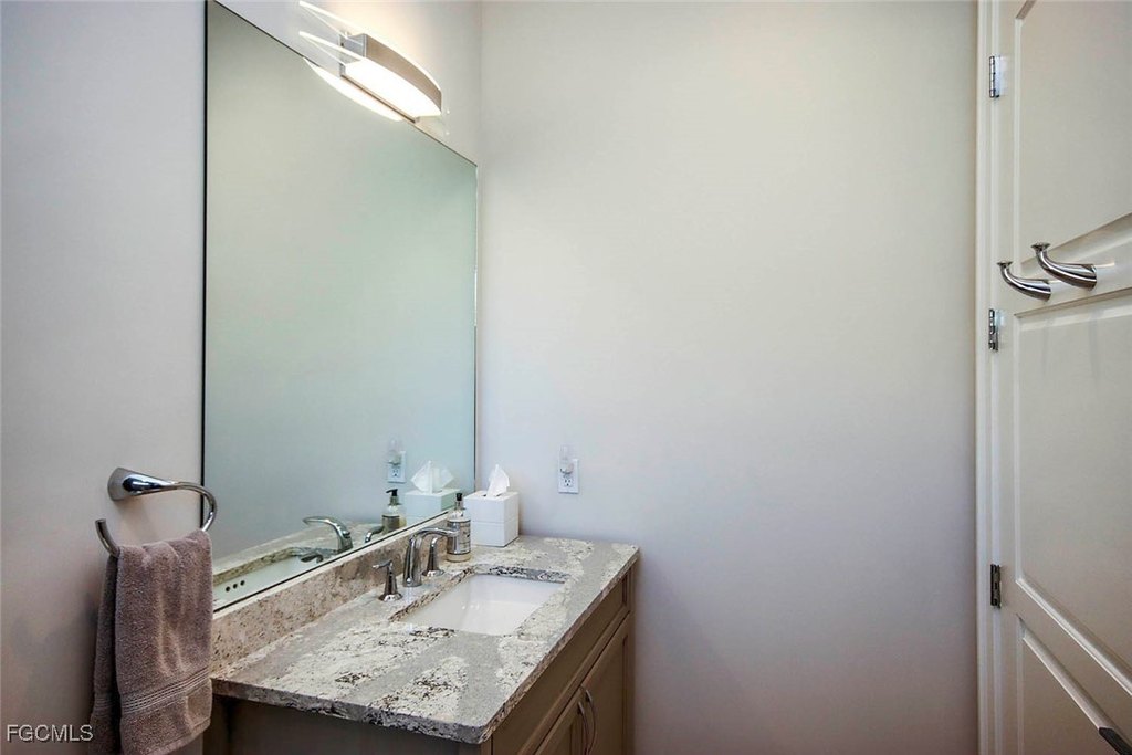 Sanibel, Florida, 33957, United States, 4 Bedrooms Bedrooms, ,4.5 BathroomsBathrooms,Residential,Forsale,2011599