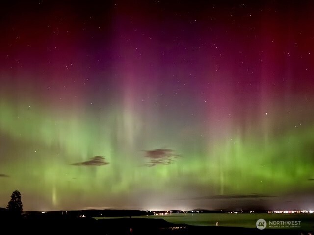 Camano Island, Washington, 98282, United States, 3 Bedrooms Bedrooms, ,2 BathroomsBathrooms,Residential,Forsale,1990716