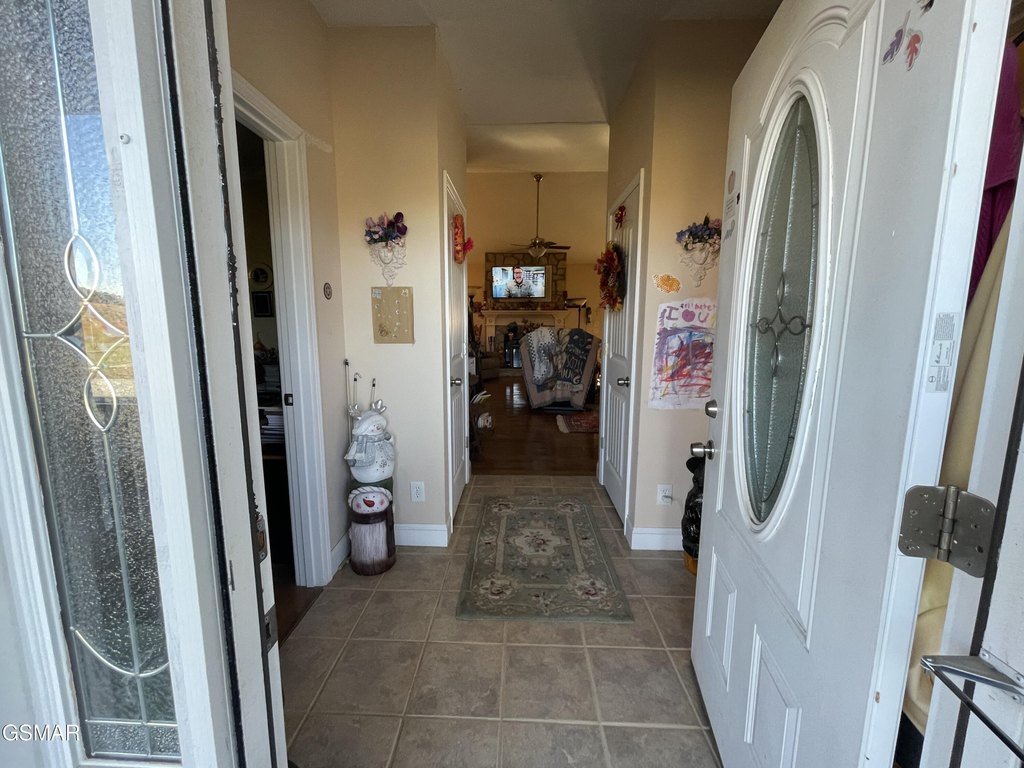 Dandridge, Tennessee, 37725, United States, 3 Bedrooms Bedrooms, ,2.5 BathroomsBathrooms,Residential,Forsale,1999447