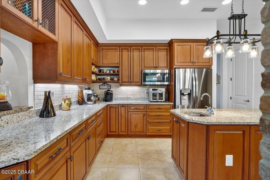 Port Orange, Florida, 32129, United States, 4 Bedrooms Bedrooms, ,3.5 BathroomsBathrooms,Residential,Forsale,2014436