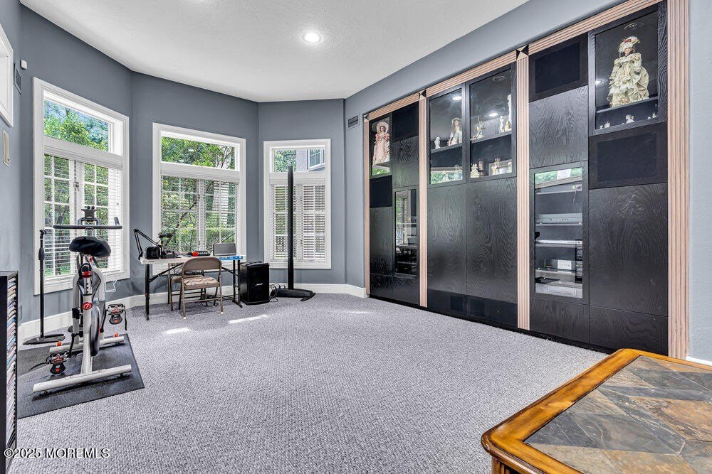 Wall, New Jersey, 07719, United States, 5 Bedrooms Bedrooms, ,5.5 BathroomsBathrooms,Residential,Forsale,1972303