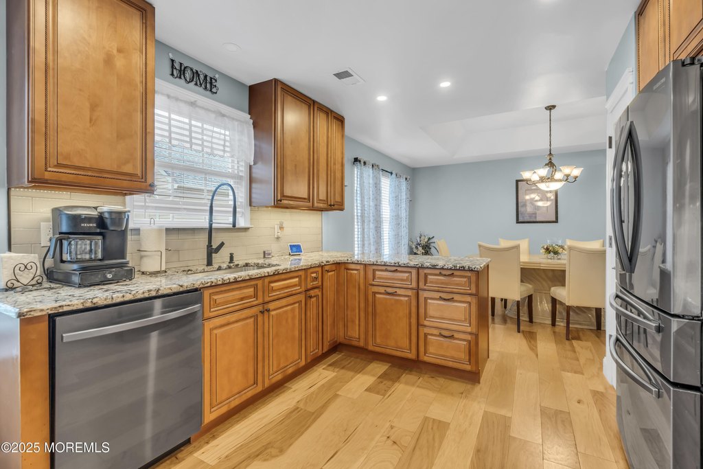 Toms River, New Jersey, 08755, United States, 2 Bedrooms Bedrooms, ,2 BathroomsBathrooms,Residential,Forsale,1992735