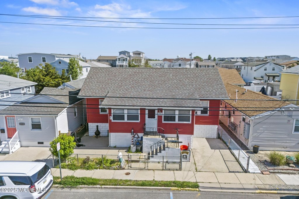 Seaside Heights, New Jersey, 08751, United States, 3 Bedrooms Bedrooms, ,1 BathroomBathrooms,Residential,Forsale,2004847