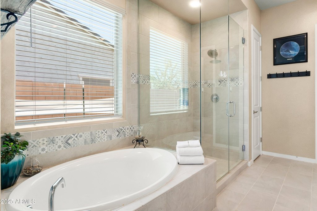 Goodyear, Arizona, 85395, United States, 4 Bedrooms Bedrooms, ,3 BathroomsBathrooms,Residential,Forsale,1971057