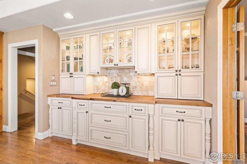 Berthoud, Colorado, 80513, United States, 4 Bedrooms Bedrooms, ,3 BathroomsBathrooms,Residential,Forsale,2004281