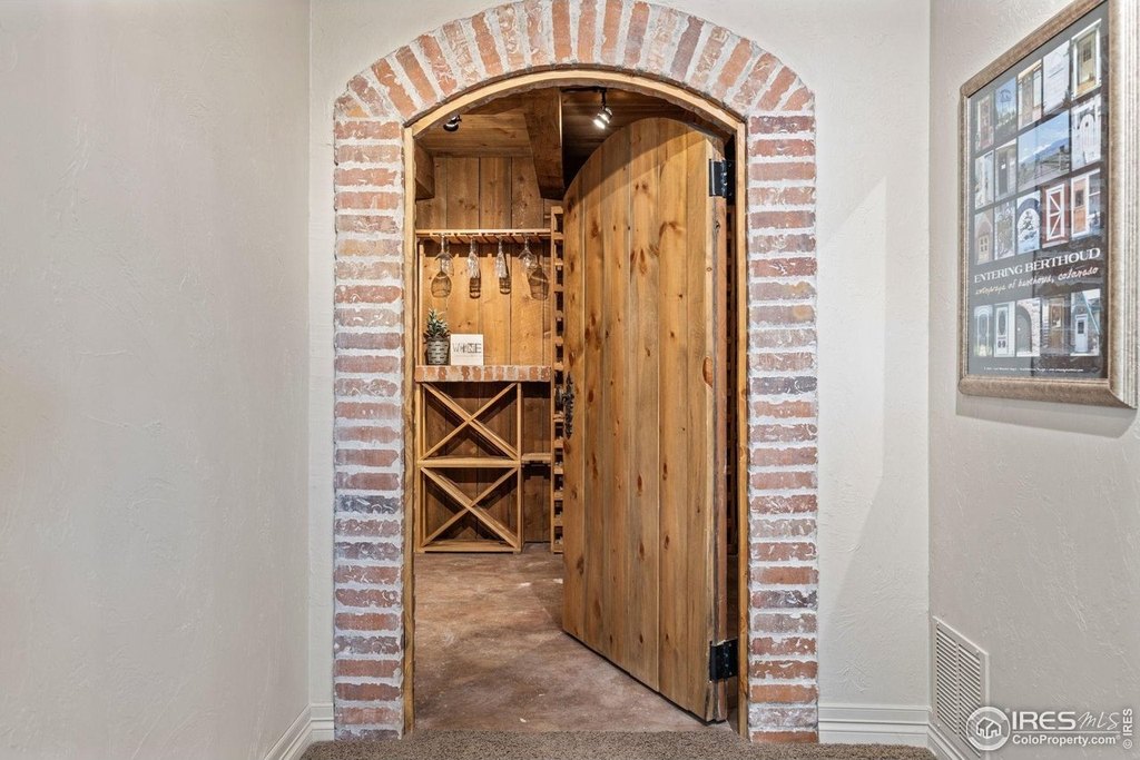 Berthoud, Colorado, 80513, United States, 4 Bedrooms Bedrooms, ,3 BathroomsBathrooms,Residential,Forsale,2004281