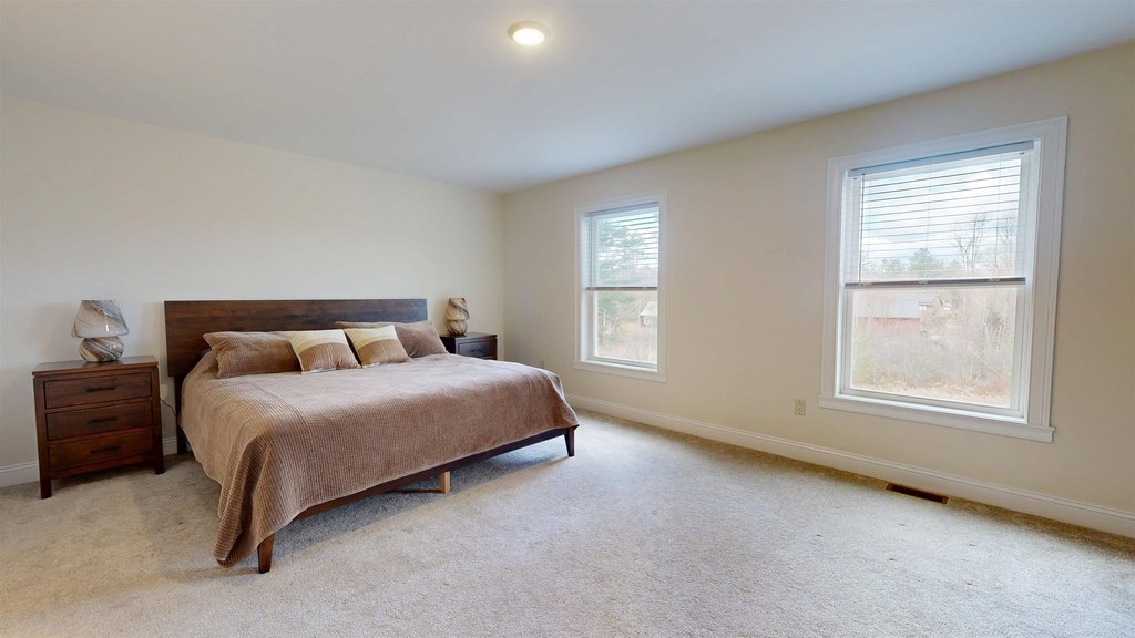 Essex, Vermont, 05452, United States, 4 Bedrooms Bedrooms, ,3.5 BathroomsBathrooms,Residential,Forsale,1999495