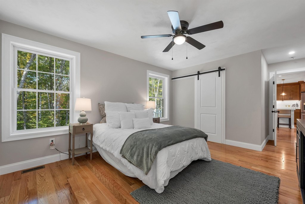 Meredith, New Hampshire, 03253, United States, 4 Bedrooms Bedrooms, ,2.5 BathroomsBathrooms,Residential,Forsale,2002407