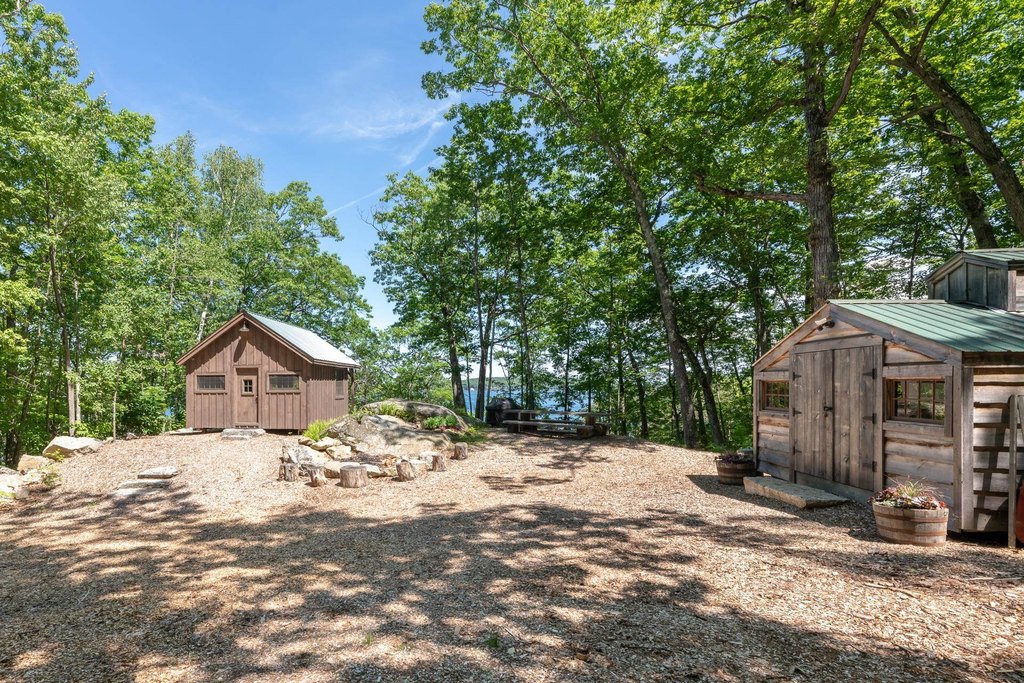 Laconia, New Hampshire, 03246, United States, 3 Bedrooms Bedrooms, ,2 BathroomsBathrooms,Residential,Forsale,2004705