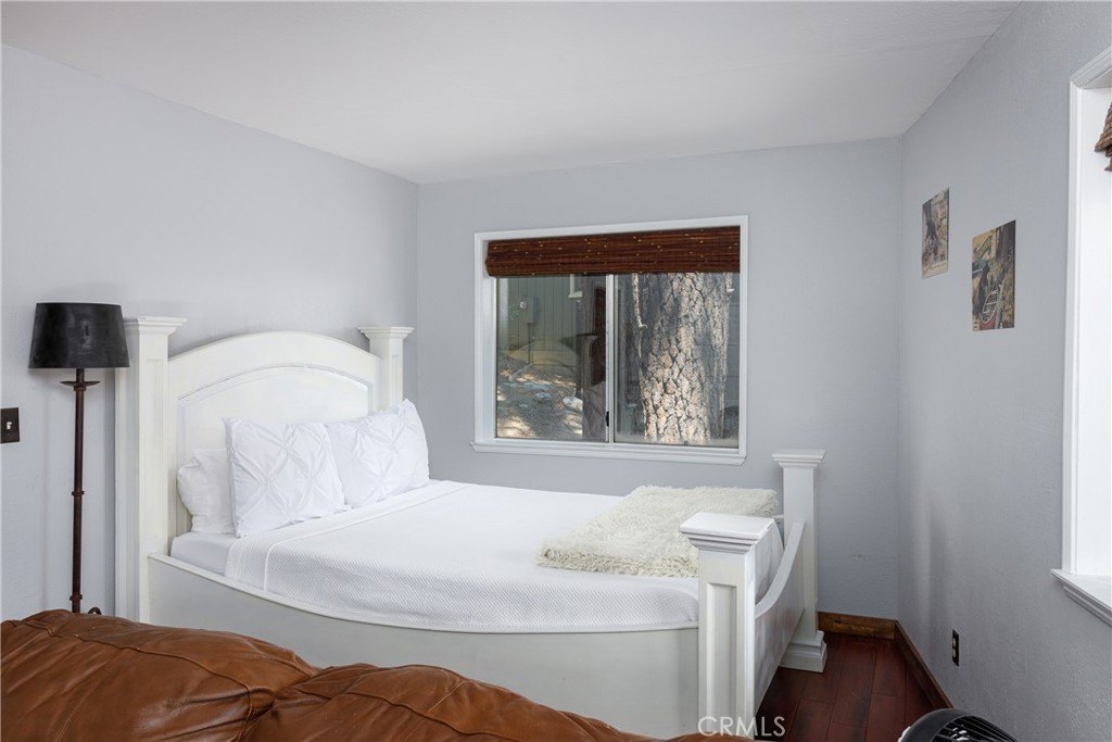 Lake Arrowhead, California, 92352, United States, 3 Bedrooms Bedrooms, ,3 BathroomsBathrooms,Residential,Forsale,1953305