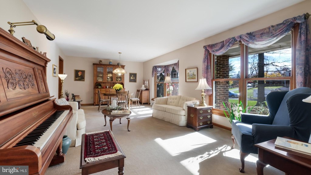 CHALFONT, Pennsylvania, 18914, United States, 3 Bedrooms Bedrooms, ,2 BathroomsBathrooms,Residential,Forsale,2004204