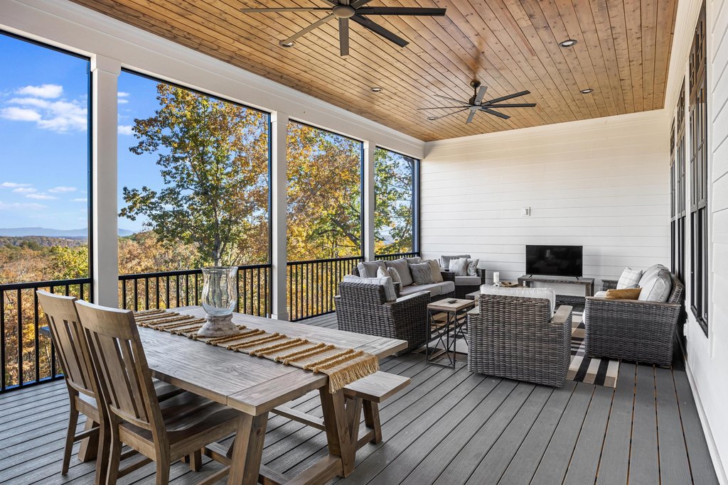 Ooltewah, Tennessee, 37363, United States, 5 Bedrooms Bedrooms, ,4.5 BathroomsBathrooms,Residential,Forsale,2009604