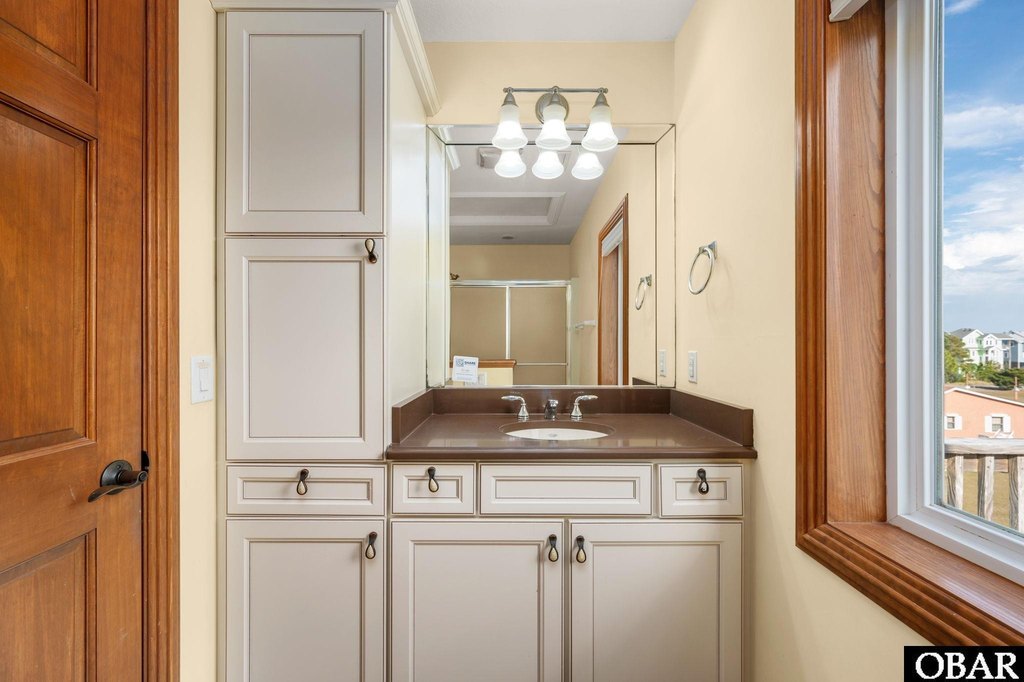 Waves, North Carolina, 27982, United States, 4 Bedrooms Bedrooms, ,4.5 BathroomsBathrooms,Residential,Forsale,2004126