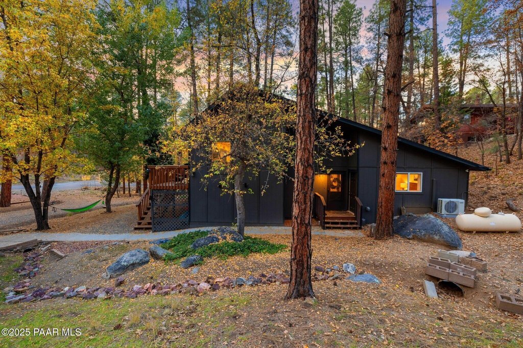 Prescott, Arizona, 86303, United States, 4 Bedrooms Bedrooms, ,3 BathroomsBathrooms,Residential,Forsale,1994048