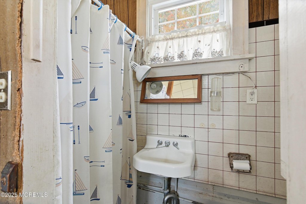 Brielle, New Jersey, 08730, United States, 2 Bedrooms Bedrooms, ,2 BathroomsBathrooms,Residential,Forsale,2001398