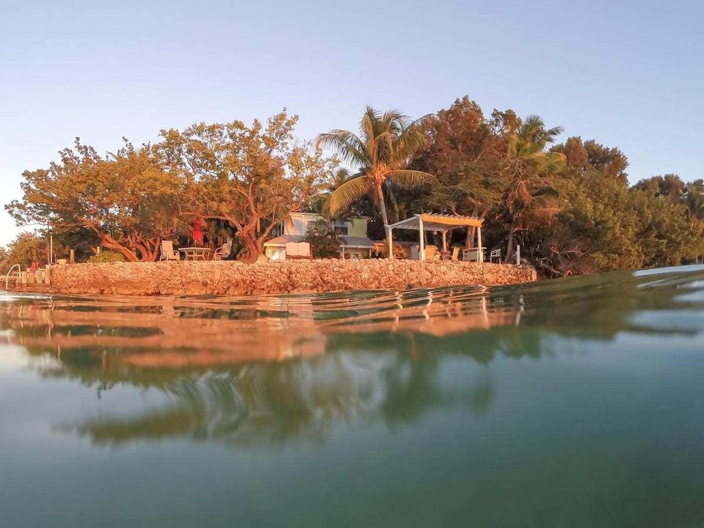 Key Largo, Florida, 33037, United States, 10 Bedrooms Bedrooms, ,9 BathroomsBathrooms,Residential,Forsale,2004337