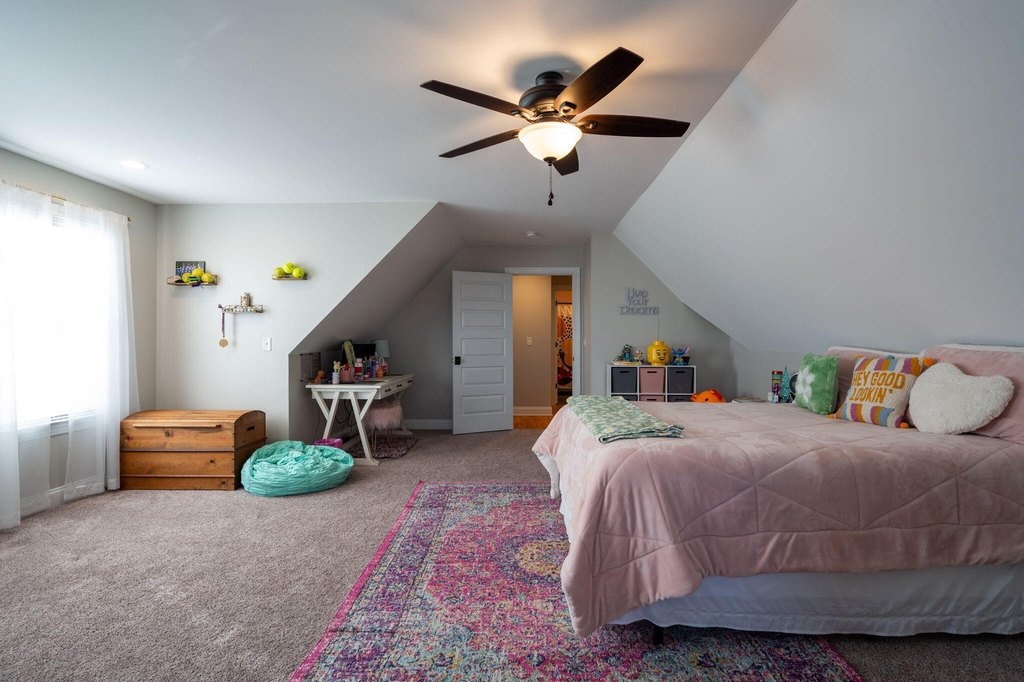 Harrison, Tennessee, 37341, United States, 4 Bedrooms Bedrooms, ,2.5 BathroomsBathrooms,Residential,Forsale,2004674