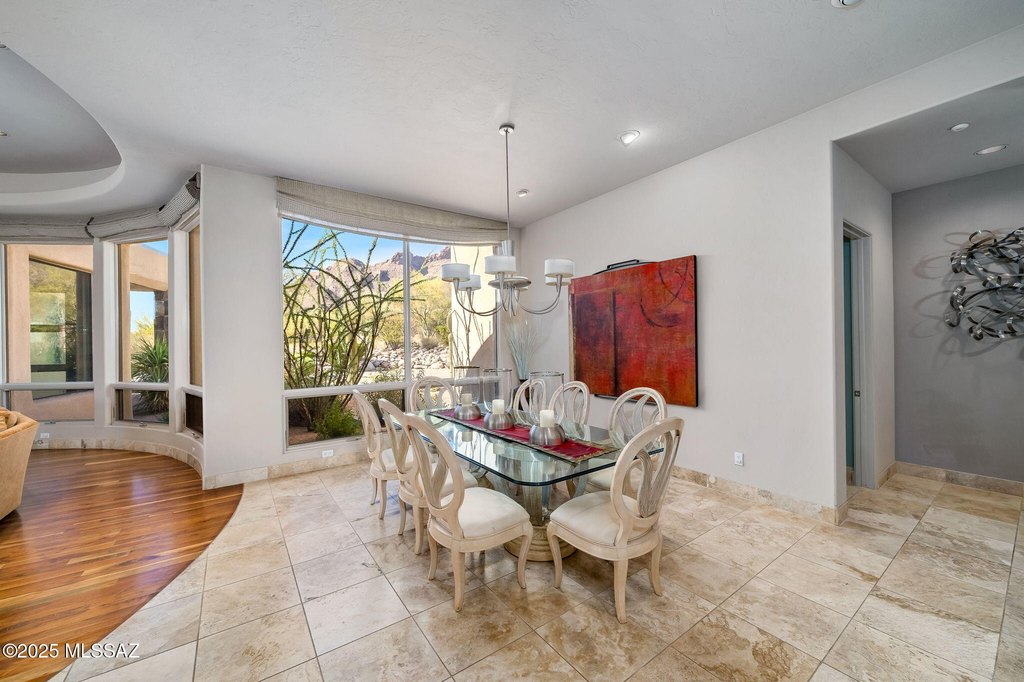 Tucson, Arizona, 85718, United States, 5 Bedrooms Bedrooms, ,5.5 BathroomsBathrooms,Residential,Forsale,2004423