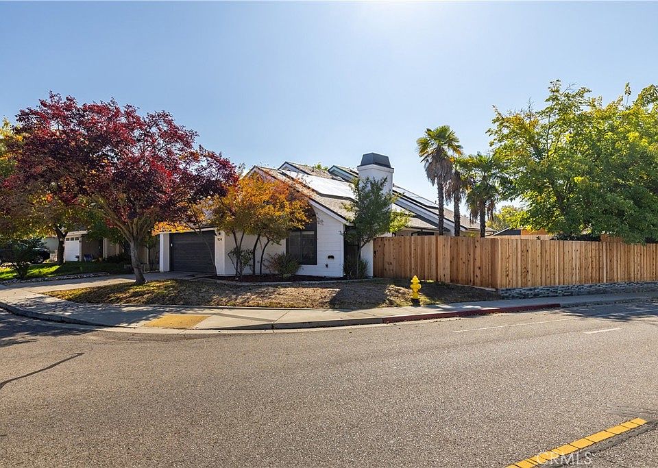 Paso Robles, California, 93446, United States, 3 Bedrooms Bedrooms, ,2 BathroomsBathrooms,Residential,Forsale,2009046