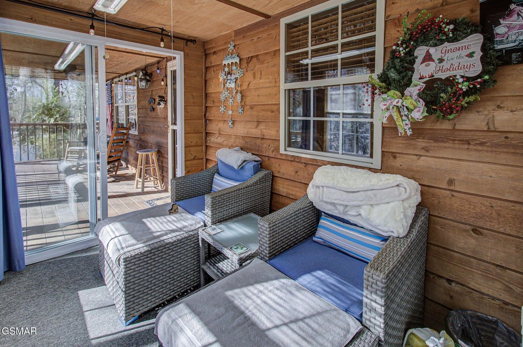 Gatlinburg, Tennessee, 37738, United States, 2 Bedrooms Bedrooms, ,2 BathroomsBathrooms,Residential,Forsale,1999455