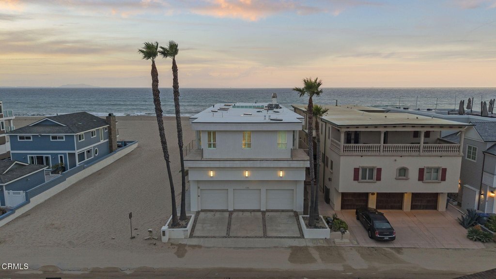 Oxnard, California, 93035, United States, 4 Bedrooms Bedrooms, ,5.5 BathroomsBathrooms,Residential,Forsale,2004314