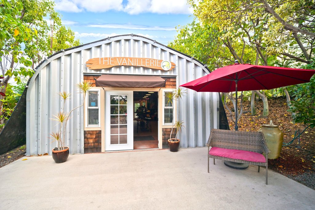 Kailua-Kona, Hawaii, 96740, United States, 3 Bedrooms Bedrooms, ,1.5 BathroomsBathrooms,Residential,Forsale,2004393