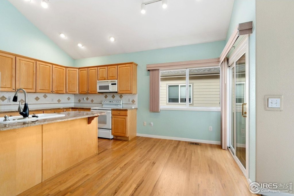 Loveland, Colorado, 80538, United States, 3 Bedrooms Bedrooms, ,3.5 BathroomsBathrooms,Residential,Forsale,2004288