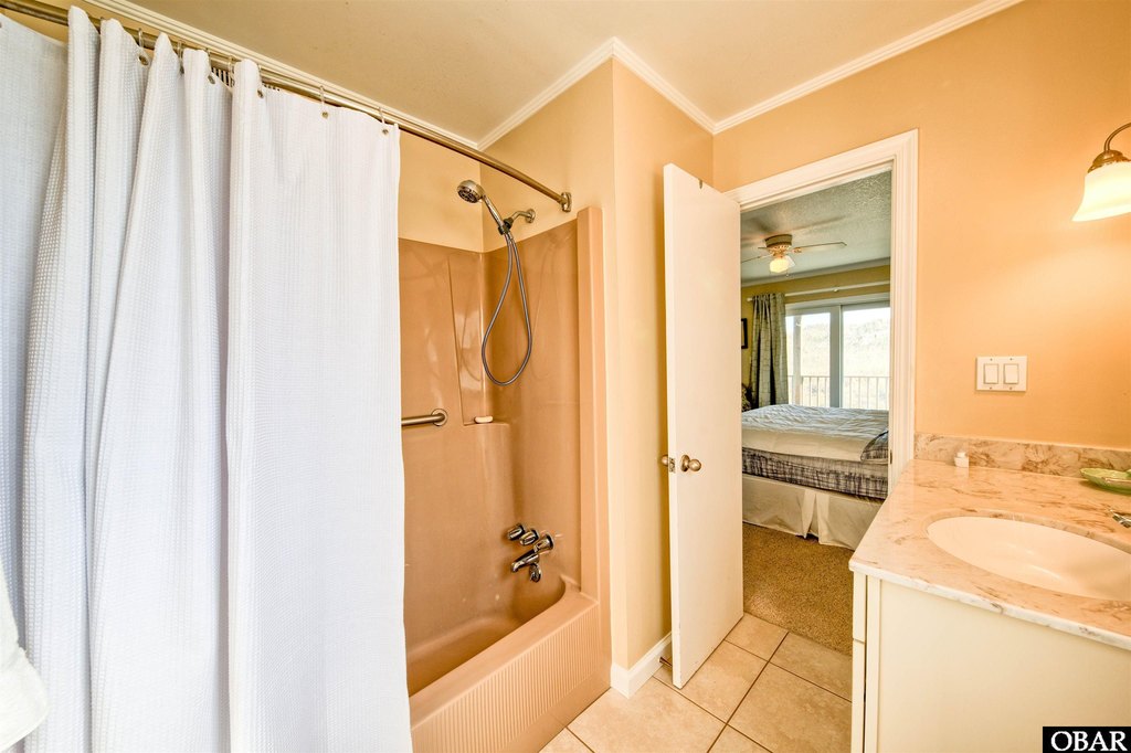 Frisco, North Carolina, 27936, United States, 3 Bedrooms Bedrooms, ,2.5 BathroomsBathrooms,Residential,Forsale,2004893